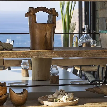 Myconian Utopia Relais & Chateaux