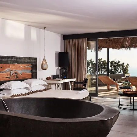 Myconian Utopia Relais & Chateaux 5*